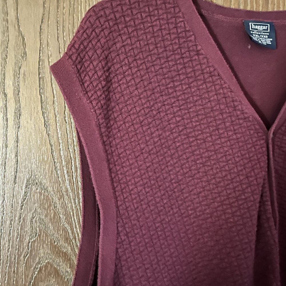 HAGGAR Mens XXL Burgundy Knit Sweater Vest Button Front Textured Cotton - Picture 4 of 6